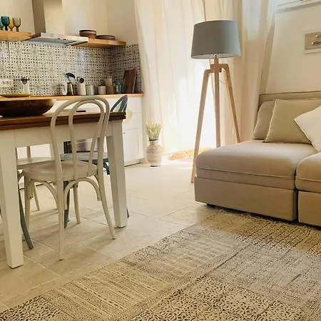 Mediterranean Luxurious Apartmán *